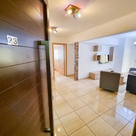 Δωμάτια σε οικογενειακή κατοικία Sunbay Λάρνακα